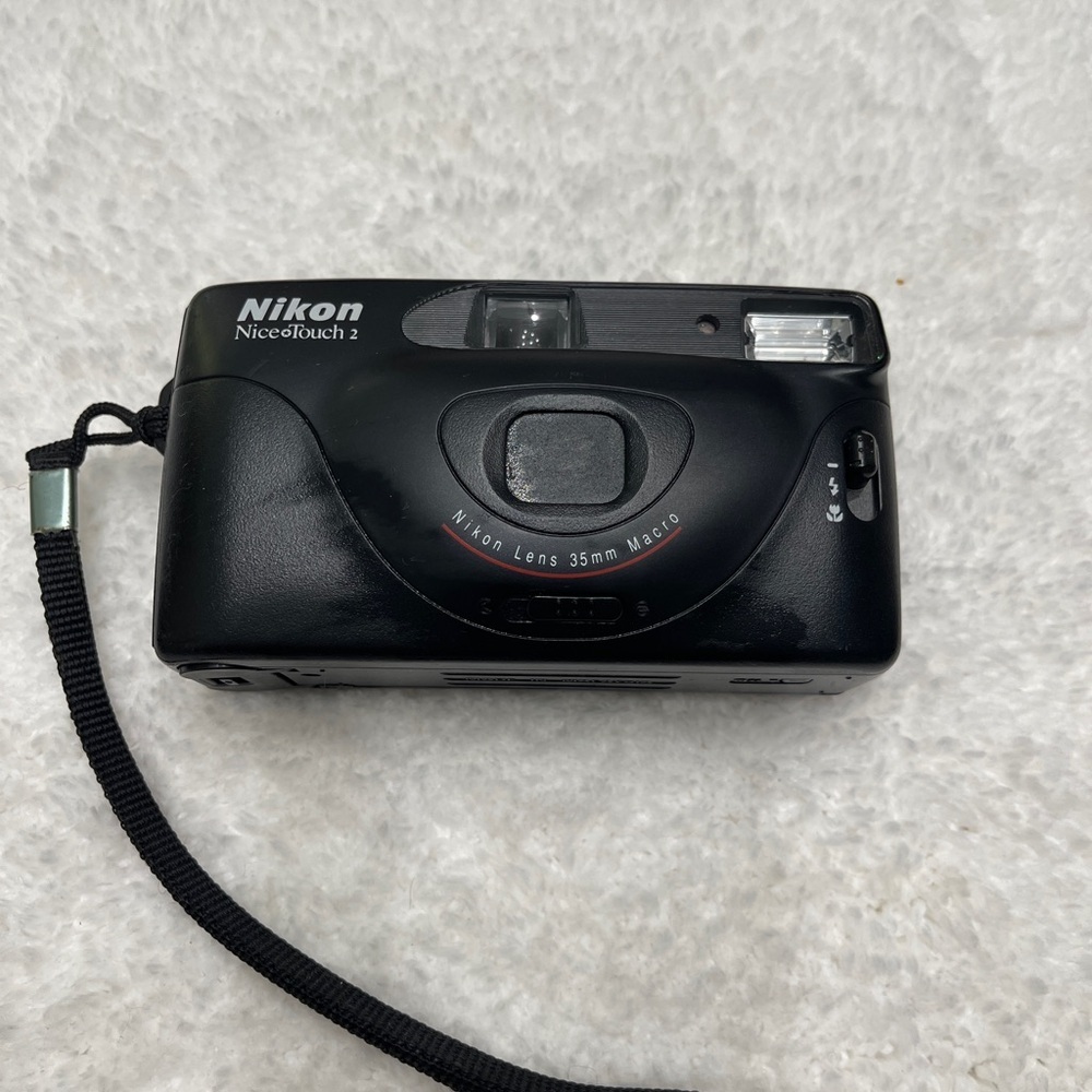 Nikon NiceTouch 2 Compact Black Camera - UNTESTED